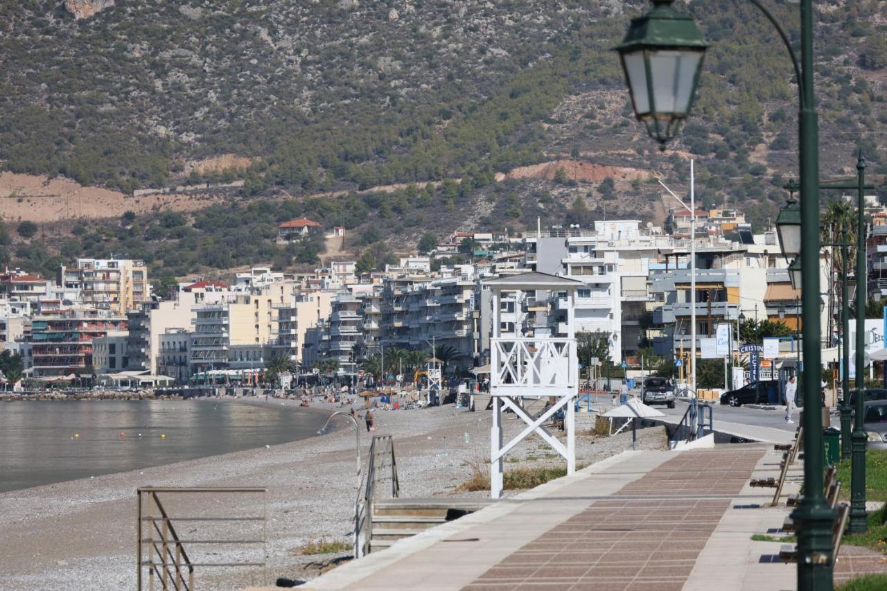 Loutraki Beach & Casino Condo Екстер'єр фото